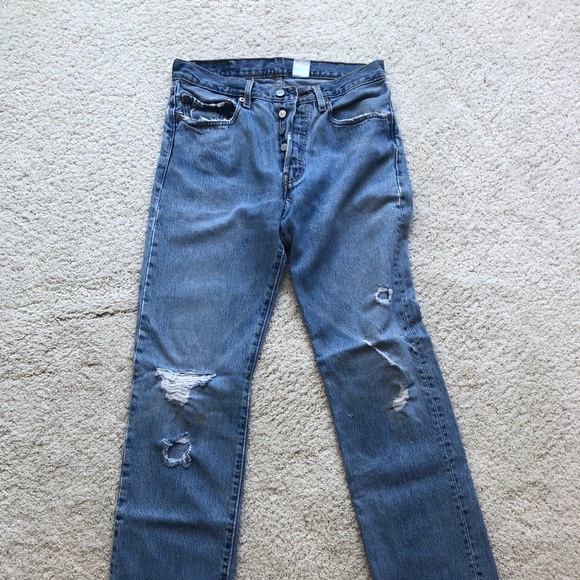 Levi’s - Picture 2 of 4